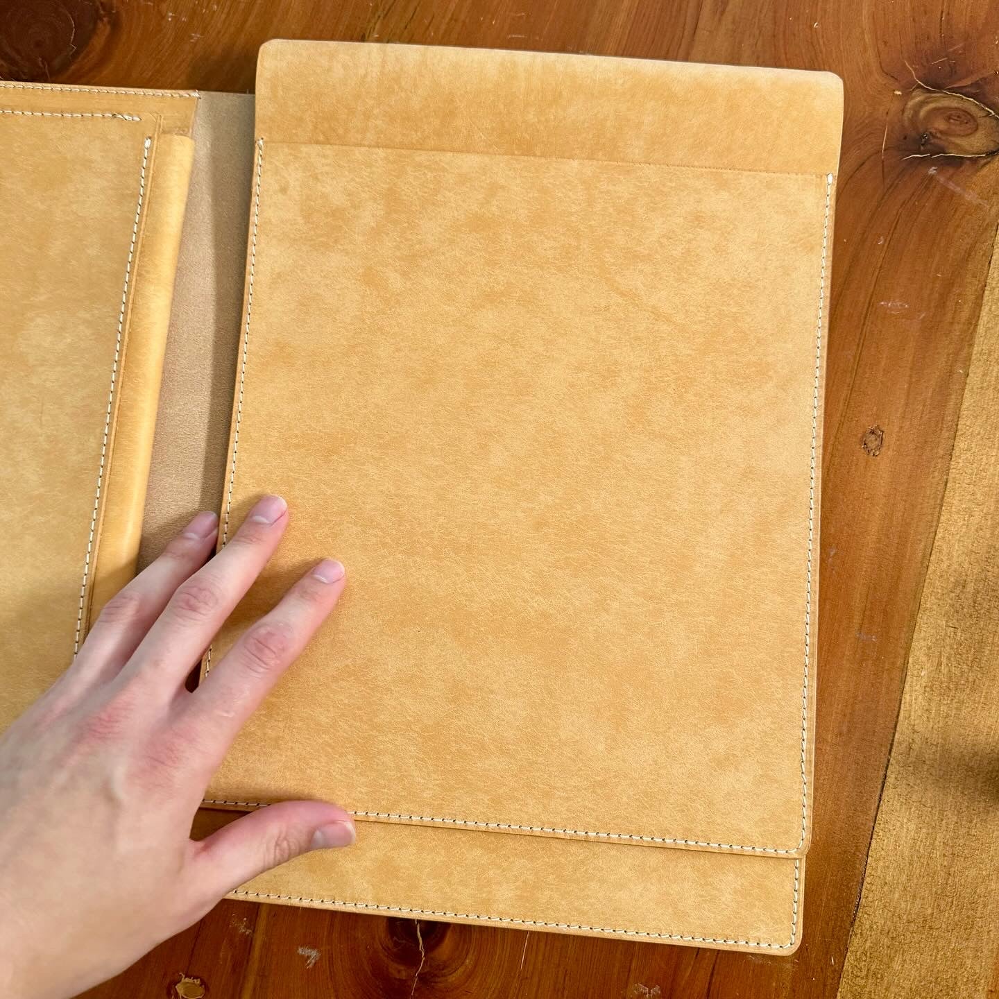 Branwell Folding Folio Template (PDF & SVG)