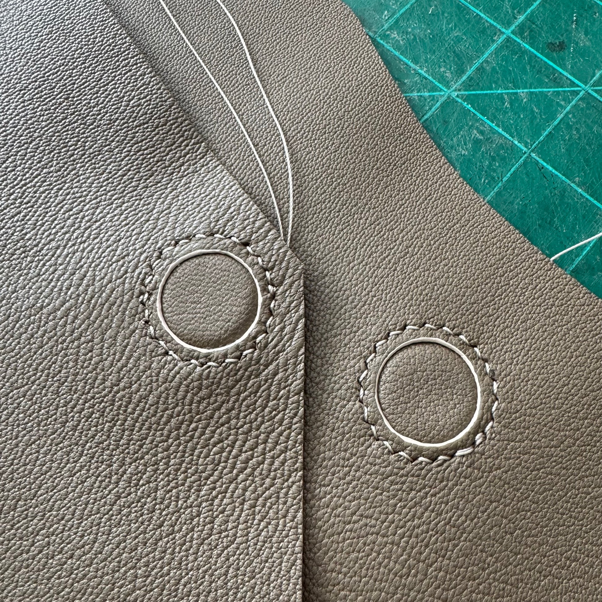 Taupe Prelude Clutch magnets 1